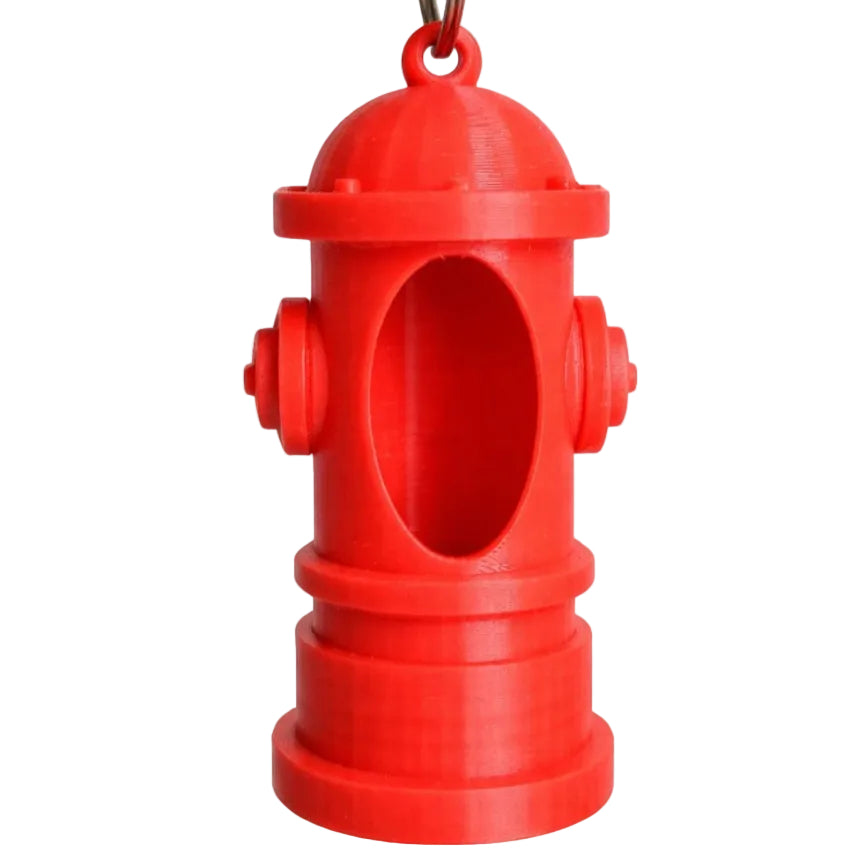 Rückansicht des roten Hydranten-Spenders mit der ovalen Öffnung zur einfachen Entnahme der Kotbeutel.