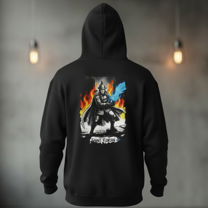 Rückansicht eines schwarzen Feuerwehr-Hoodies mit großflächigem Comic-Noir-Rückenprint des Heiligen Florian im Einsatz gegen Flammen.
