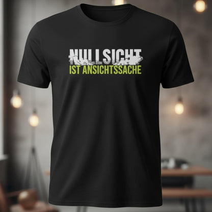Vorderansicht eines schwarzen Feuerwehr-Shirts im Regular Fit mit dem großen Brust-Aufdruck Nullsicht Ist Ansichtssache in Weiß und Neongelb.
