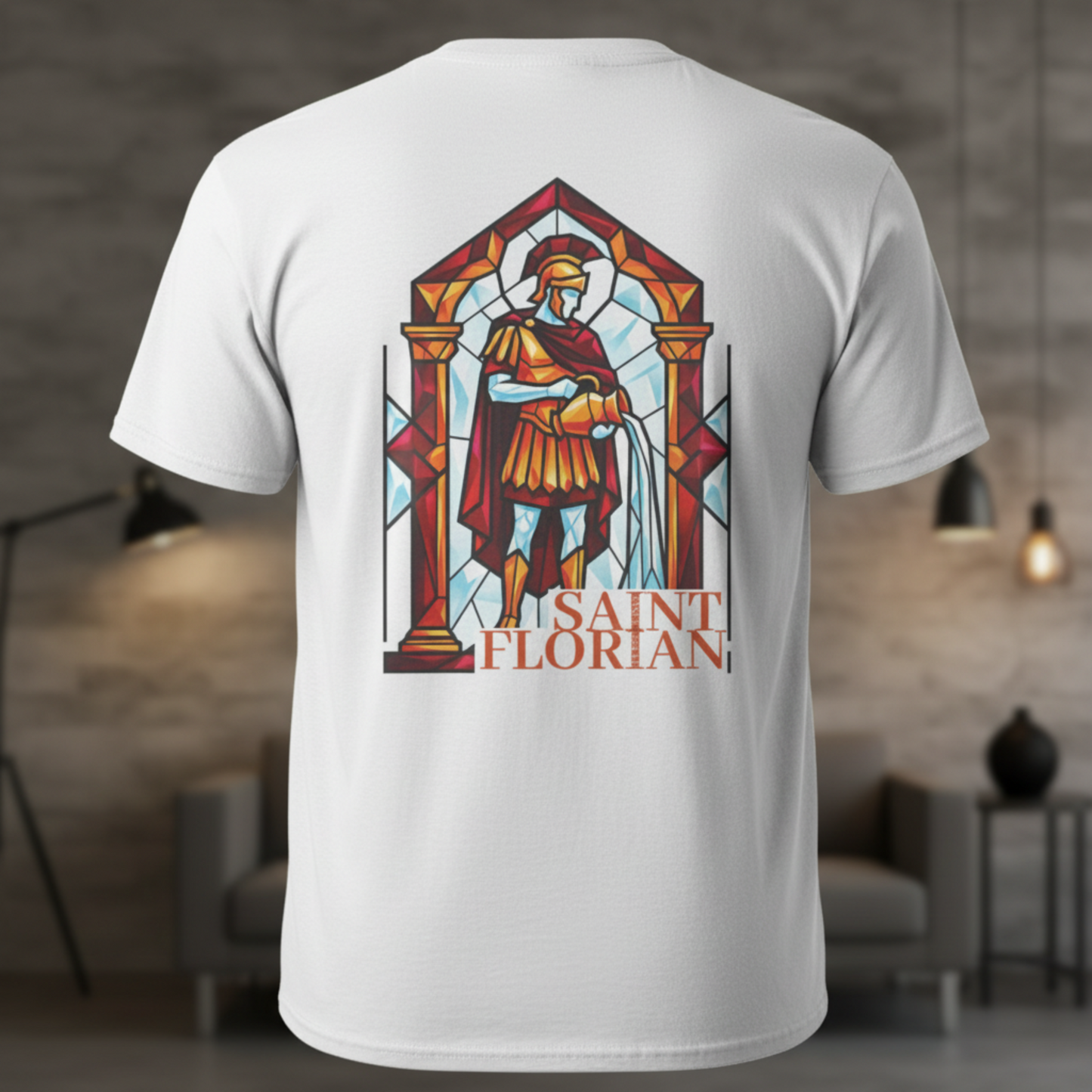 Rückansicht eines weißen Feuerwehr-Shirts mit großflächigem Rückenprint des Heiligen Florian im farbenfrohen Kirchenfenster-Mosaik-Stil.