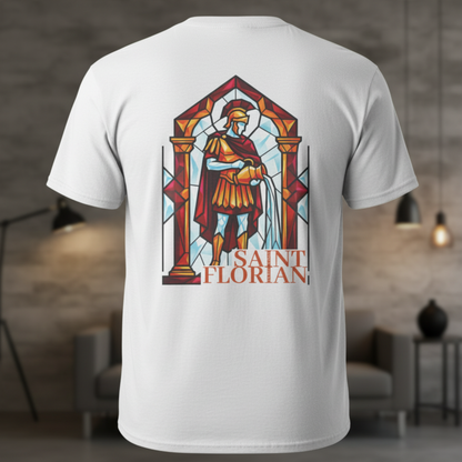 Rückansicht eines weißen Feuerwehr-Shirts mit großflächigem Rückenprint des Heiligen Florian im farbenfrohen Kirchenfenster-Mosaik-Stil.