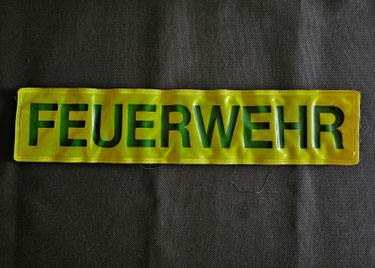Traditionelle Feuerwehr Rückenschilder